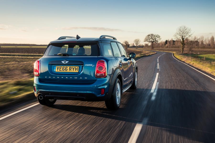  Mini Cooper D Countryman 2017 года  (UK) (фото 22 из 29)